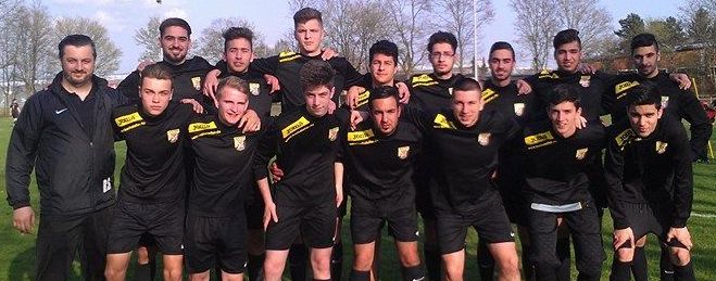 A Jugend Auwärmshirts